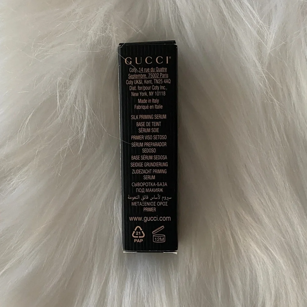 Gucci Sérum De Beauté Silk Priming Serum - New in box